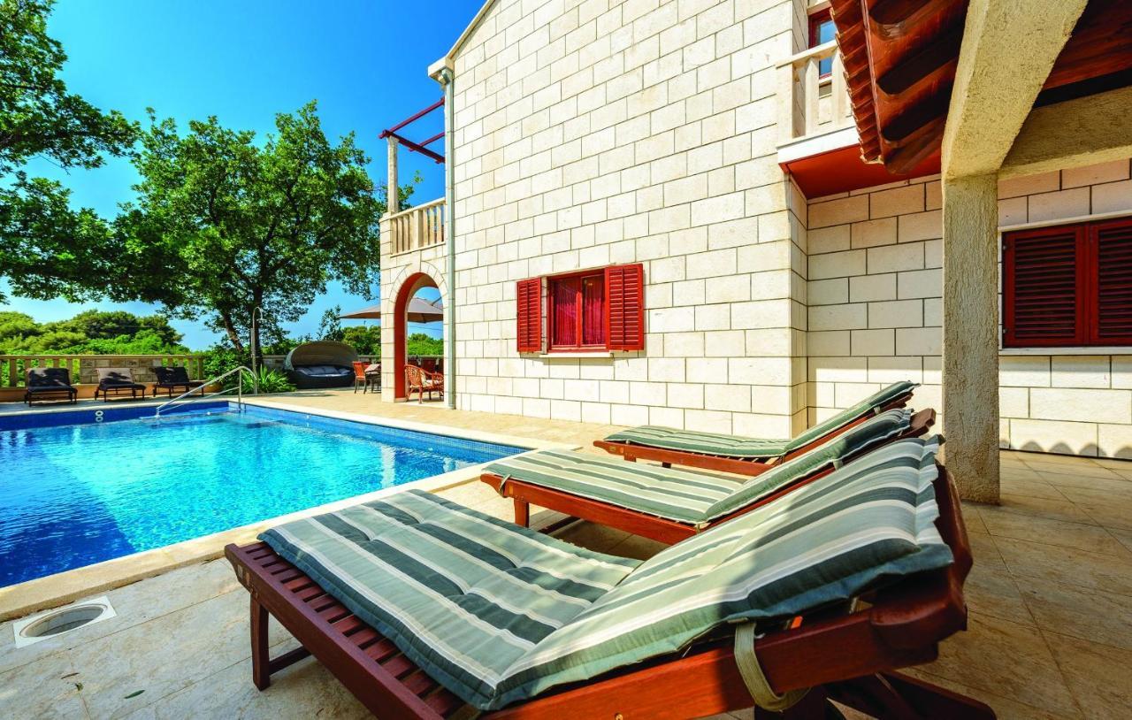 זאטון Villa Anka מראה חיצוני תמונה